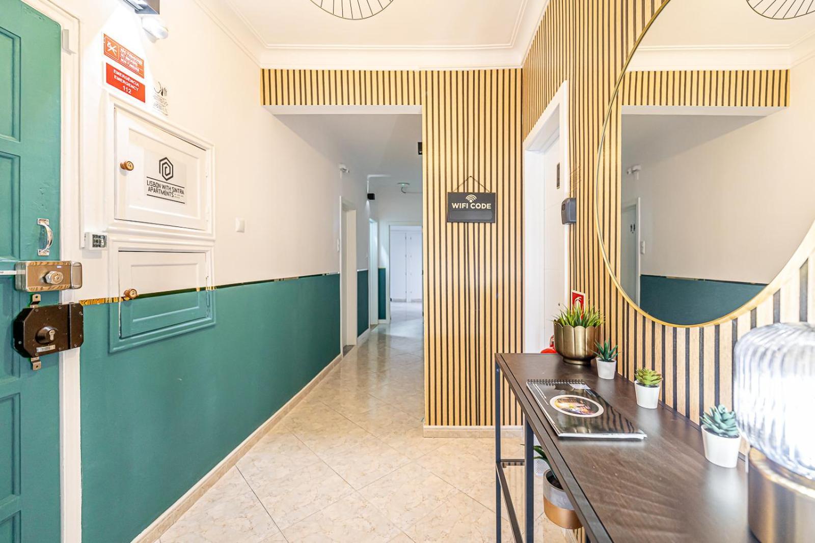 Goa Square By Lisbon With Sintra Hotel Amadora Luaran gambar